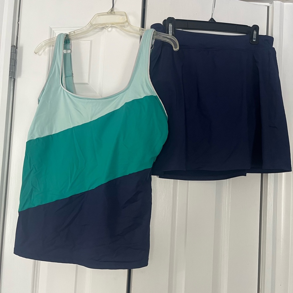 Lands' End color block Swimwear